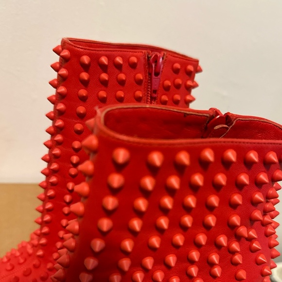 Christian Louboutin Snakilta Black Booties - Picture 2 of 10